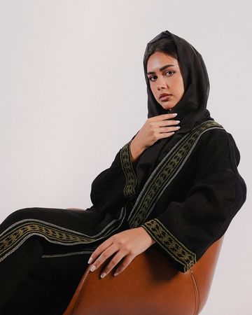 مشكاة عباية طرفة